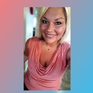 Meet your Posher, Deanna